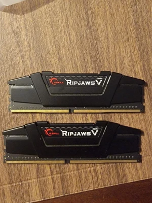 Matching Set 8GB G. SKILL RipJaws V 2x 4GB DDR4 2666 SDRAM F4-2666C15S-4GVK - Image 1 of 4