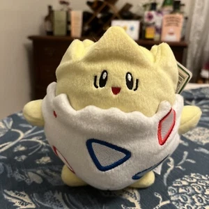 2017 Tomy Pokémon Nintendo Togepi Plush Stuffed Animal 6.5" Game Freak NWT NEW - Picture 1 of 7