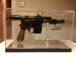 Star Wars / DL44 Blaster / Acryl Vitrine / Master Replica / MR - Bild 1 von 8
