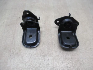 Soporte asiento trasero HYUNDAI i20 PB 1.4 bisagras año 2009 (208) - Imagen 1 de 5
