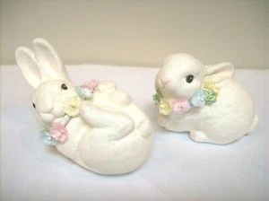 Bethany Lowe POSEY BUNNY Rabbit Figures (Set of 2) (TL9403) - Picture 1 of 2