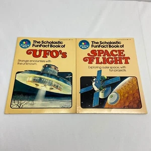 Vintage The Scholastic Funfact Book of UFO's & Space Flight Fun Fact - Picture 1 of 7