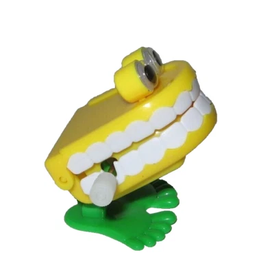 Novelty Wind up Toy Chattering Teeth Walks Googly Eyes - Imagem 1 de 4