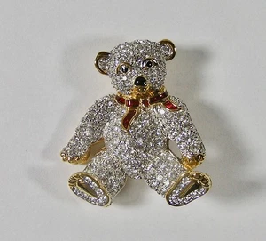 SIGNED SWAROVSKI CRYSTAL & ENAMEL TEDDY BEAR PIN/BROOCH RETIRED - Picture 1 of 2