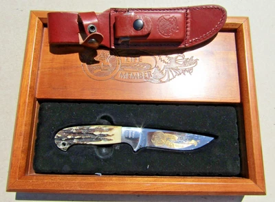 CUCHILLO Y FUNDA DE COLECCIÓN EE. UU. SCHRADE D'HOLDER CLUB DE CAZA MIEMBRO DE POR VIDA 0368 NOMBRADO Foto 1 de 4