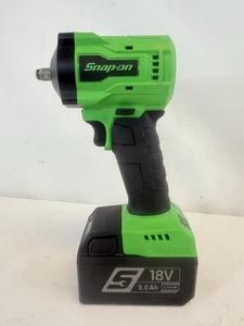 Snap-On CT9038G 18 V 3/8" Drive Stubby Cordless Impact Wrench - Picture 1 of 8