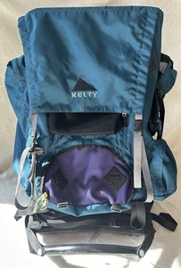 Zaino Kelty Trekker taglia 2 blu telaio viola raro - Foto 1 di 14
