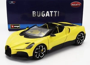 MODELLINO AUTO STATICO BURAGO BUGATTI W16 MISTRAL 2023 GIALLO SCALA 1/18 - Foto 1 di 12