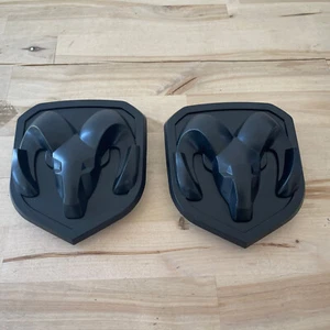 2pack 2013-2018 Front Grille Tailgate Emblem Badge 3D - Picture 1 of 7