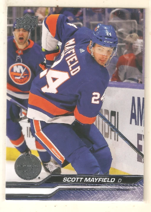 Scott Mayfield 2023-24 Upper Deck Extended Base Card #586 Islanders - Image 1 of 1