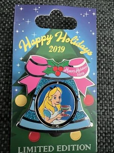 Prendedor Alicia en el País de las Maravillas 2019 Happy Holidays Grand Floridian #3000 - Imagen 1 de 5