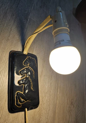 Vintage Sconce Light Fixture, Metal & Plastic Socket Cover, 3 Mustangs, it works Cover