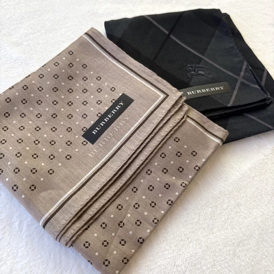 Burberry Bufanda 19 pulgadas Marrón Geométrico y Gris Cuadros Elegante Juego de 2 Accesorios Foto 1 de 4