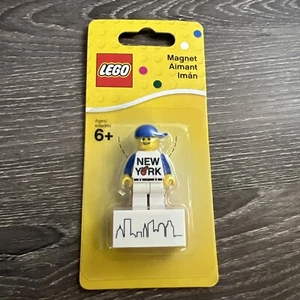 LEGO I Love NY Magnet I Love New York Boy/Man Figura 853317 NUEVO - Imagen 1 de 3