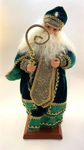 Elegante estatua de Papá Noel ortodoxa griega de 18" terciopelo verde adornos dorados - Imagen 1 de 7