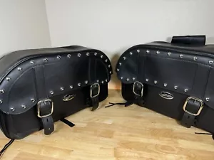 Saddlemen Express Desperado Pouch Saddlebags, Large - 3501-0311 Studded, Harley - Picture 1 of 10