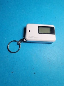 BACtrack Go Keychain Breathalyzer .. pre-owned ANTI-DUI - Picture 1 of 2