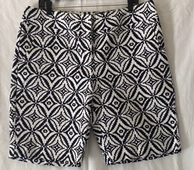 Bermudas cortas Dana Buchman adornos blancos y negros, talla 14 nuevas sin etiquetas. Foto 1 de 4
