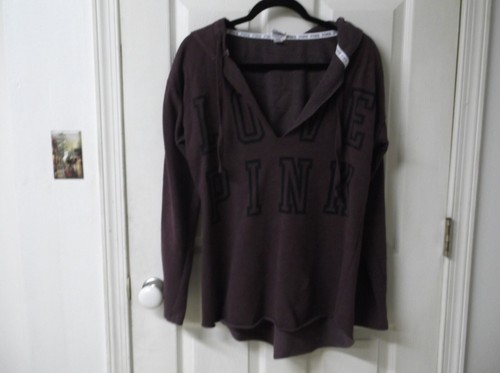 UNDERCOVER Felpa con cappuccio Victoria's Secret Love rosa taglia media busto 40"