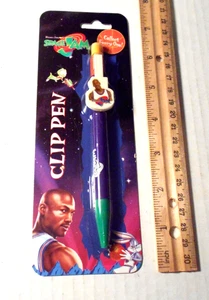 De colección 1996 Space Pen Looney Tunes Michael Jordan Nuevo Sellado NBA Baloncesto - Imagen 1 de 6