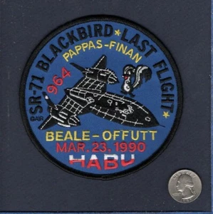 SR-71 BLACKBIRD 964 Last Flight BEALE OFFUTT 1990 USAF Lockheed Squadron Patch - Picture 1 of 1