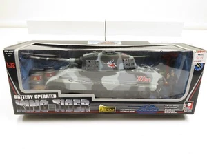 Tanque King Tiger 1:32 a batería Toy Mark 60203 nuevo en caja - Imagen 1 de 4