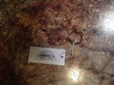 Sug Retail $48 Nuevo con Etiquetas Bolsa para el Polvo Kate Spade Marineros Nudo Anillo Dorado Talla 5 Foto 1 de 2