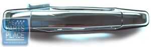 2007-14 GM Exterior Chrome Door Handle Without Key Hole - RH - GM 15915620