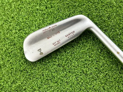 MacGregor Custom Built Grad-U-Wate Offset Model #10 Putter Right Handed Classic - Image 1 of 4