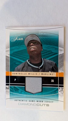 2004 Fleer Flair DONTRELLE WILLIS 贴片球衣卡 97/125 FLORIDA MARLINS bb — 第 1/2 张图片