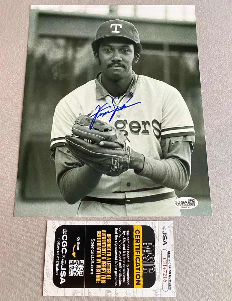 TEXAS RANGERS FERGIE JENKINS AUTOGRAPH 8x10 PORTRAIT PHOTO- JSA CH47216 - Image 1 of 1