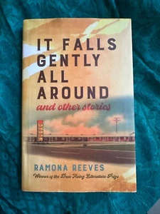 It Falls Gently All Around and Other Stories (Pitt Drue HeinzPrize). HC Like new - Picture 1 of 2
