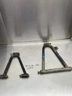 Moto de nieve Arctic Cat Panther 440 97 2 arriba derecha superior inferior control brazos A Foto 1 de 4