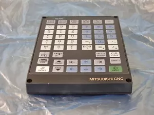 Teclado Mitsubishi FCU7-KB024 M70 FCA720P-2VS - Imagen 1 de 7