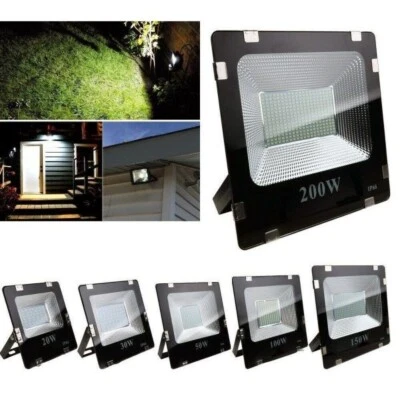 Faro Elettrico Led Esterno Ip66 Multi-chip Professionale - Immagine 1 di 4