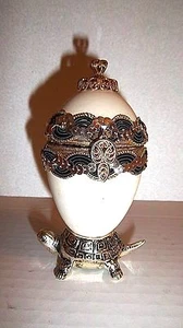 Faberge handgefertigtes Gänseei mit Schildkrötenbasis (Pg6E) - Bild 1 von 9