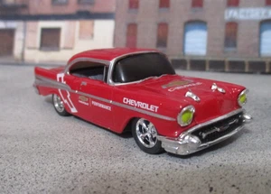 Neumáticos de goma M2 Machines Chevy Performance 1957 Chevy Bel Air rojo 1:64 - Imagen 1 de 5