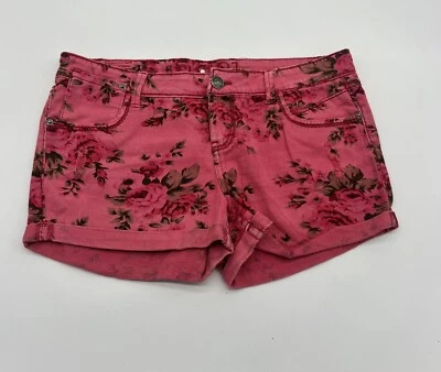Pantalones cortos de tiro medio Rue 21 rojo rosa floral Foto 1 de 4