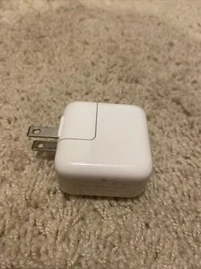 Genuine Apple 12W USB Power Adapter Charger Charging Block Gently Used - Picture 1 of 3