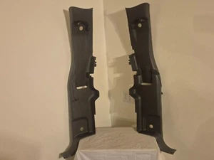 2003-05 Chevy GMC Silverado Sierra Extend Cab LH & RH B-Pillar Trim OEM - Bild 1 von 9