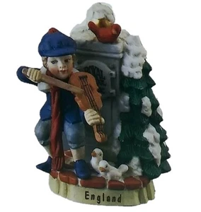 Estatuilla de porcelana pintada a mano vintage 1992 RSVP Children of the World INGLATERRA - Imagen 1 de 9