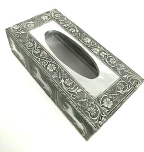 Caja de tejidos vintage toallitas para bebé en relieve caballo mariposa diseño floral impresionante  - Imagen 1 de 10