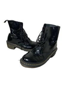 Botas Doc Martin charol talla 9 negro tacón alto *dañadas* - Imagen 1 de 7