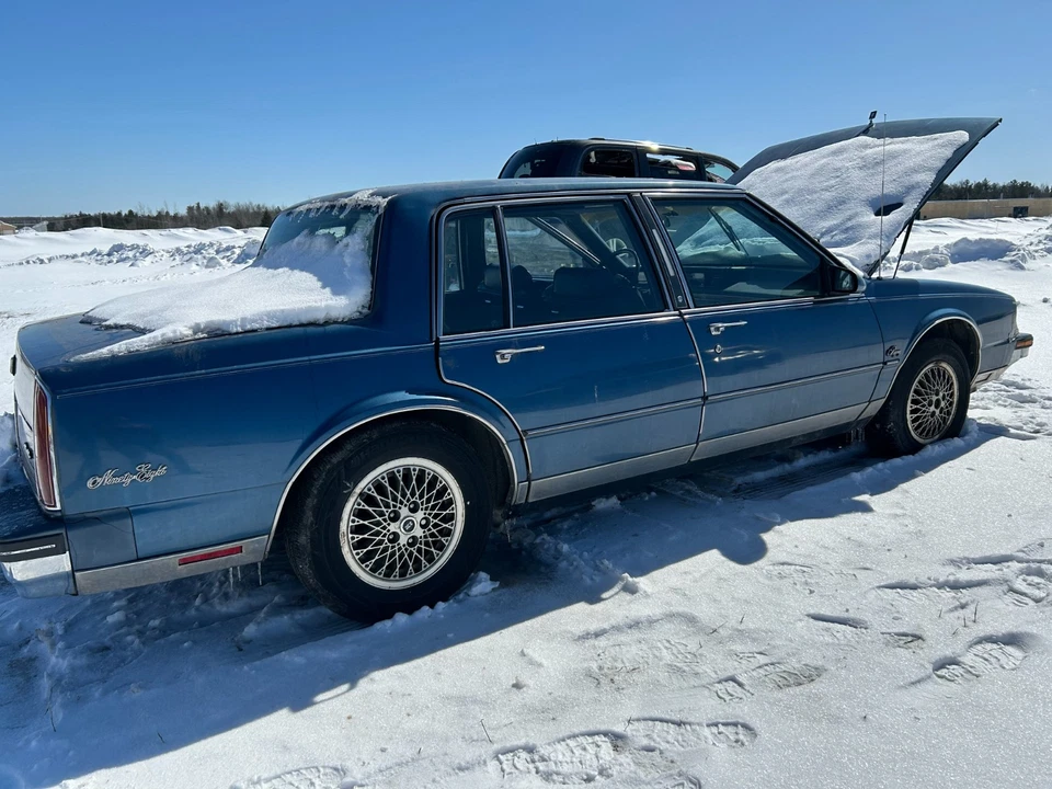 Espejo de puerta Oldsmobile 98 FL 1987-1991 *PINTURA DMG usado 20655692 OEM Foto 1 de 4