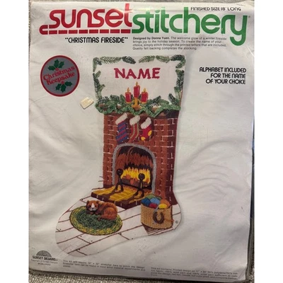 Kit de Medias Vintage 1978 Sunset Stitchery Navidad Fireside 2040 Nuevo en Paquete Foto 1 de 4