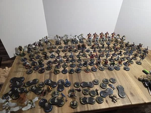 HeroClix 140 Figuren Lot - Marvel, DC, X-Men, Avengers 2002-2005 Hero Clix - Bild 1 von 6