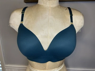 Sujetador Victoria's Secret So Obsessed 34DD Verde Acolchado Inalámbrico Tela Reciclada Foto 1 de 4