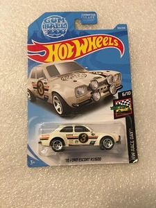 Hot Wheels 1970 Ford Escort Rs1600 2019 #102/250 nuovo su scheda Gumball 3000 corsa B8 - Foto 1 di 7