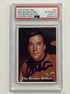 WILLIAM SHATNER 1976 Topps Star Trek #30 Signed PSA DNA 10 Auto - Picture 1 of 2