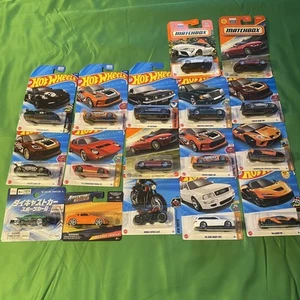 Hot Wheel 1/64 Scale Brand New Sealed 17 In Mixed Lot Match Box Die Cast - Picture 1 of 4